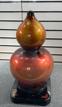 Antique gourd lacquer bottle