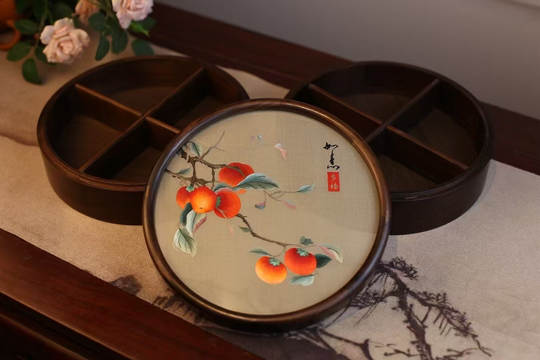 Double-layer fruit box