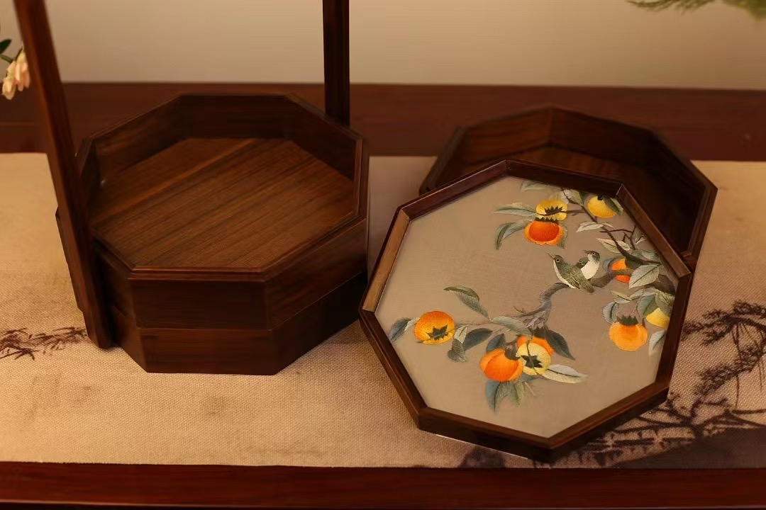 Three-layer storage box