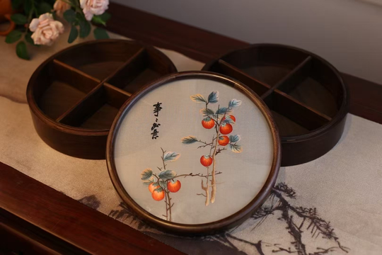 Double-layer fruit box