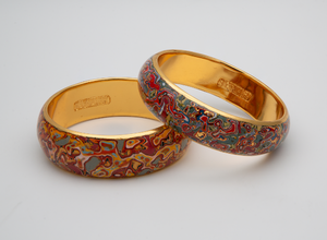 Metallic lacquer bracelet