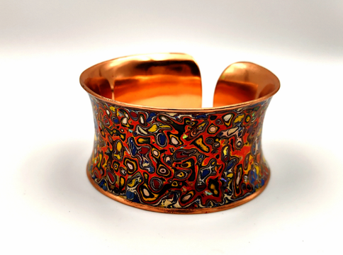 Metallic lacquer bracelet