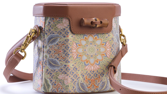 Bafangbaoxiangyunjinbao