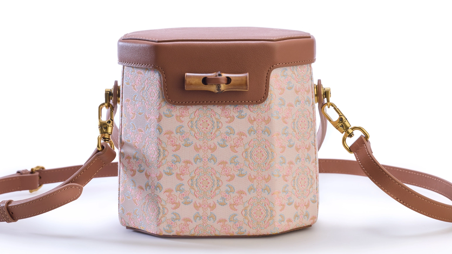 Bafanglaifu Yun Jinbao